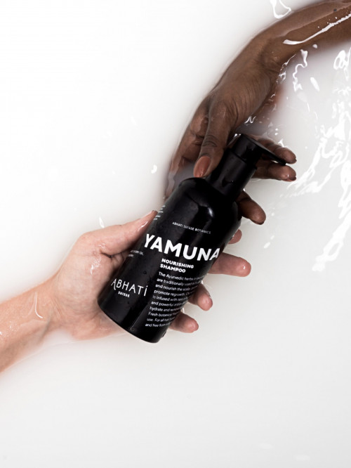 Anti-Aging Haircare | YAMUNA Shampoo | ABHATI Suisse
